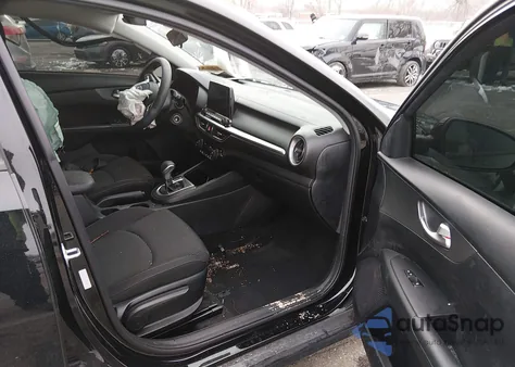 2019 Kia Forte Fe z USA, uszkodzony, nr VIN 3KPF24AD6KE045497